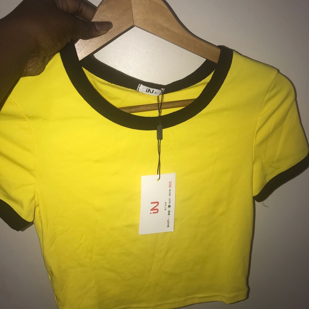 Cropped Tee